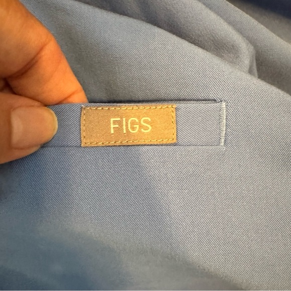 Figs Rafaela Scrub Tops - Set of 2 - Picture 5 of 7